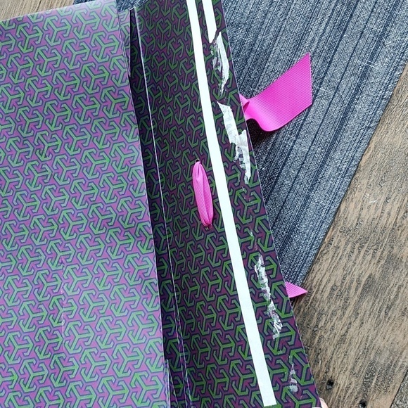 TORY BURCH Shoe and Gift Bag SET - Picture 10 of 12